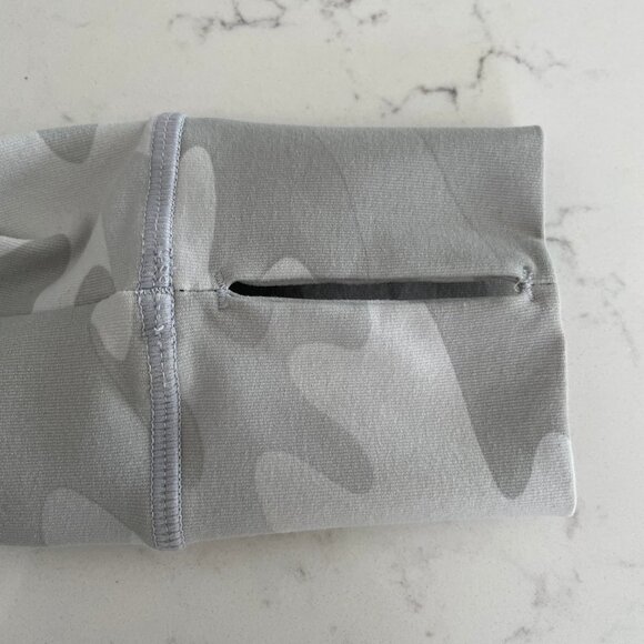 Lole Activewear Full Zip Hi Collar Nylon Blend Camo Print Jacket Green/Grey Sz S - Picture 7 of 11